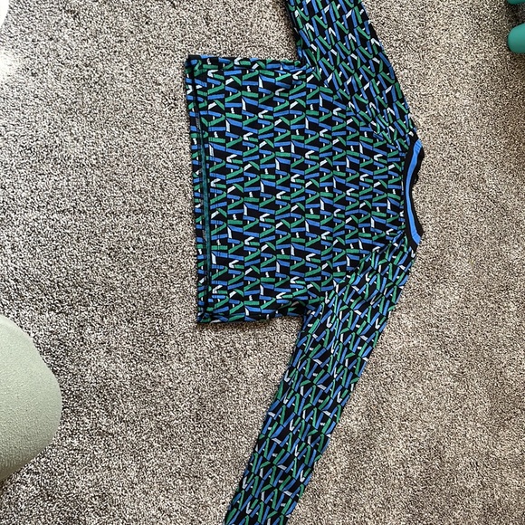 Future collectible top - Picture 4 of 4